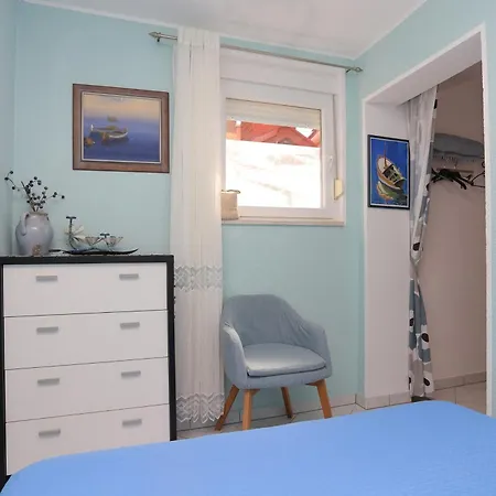 Apartments By The Sea Rastici, Ciovo - 5234 Trogir